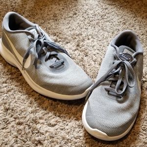 Nike Flex Experience RN 7